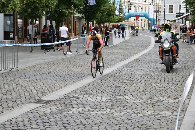 为当地创造 为当地创造